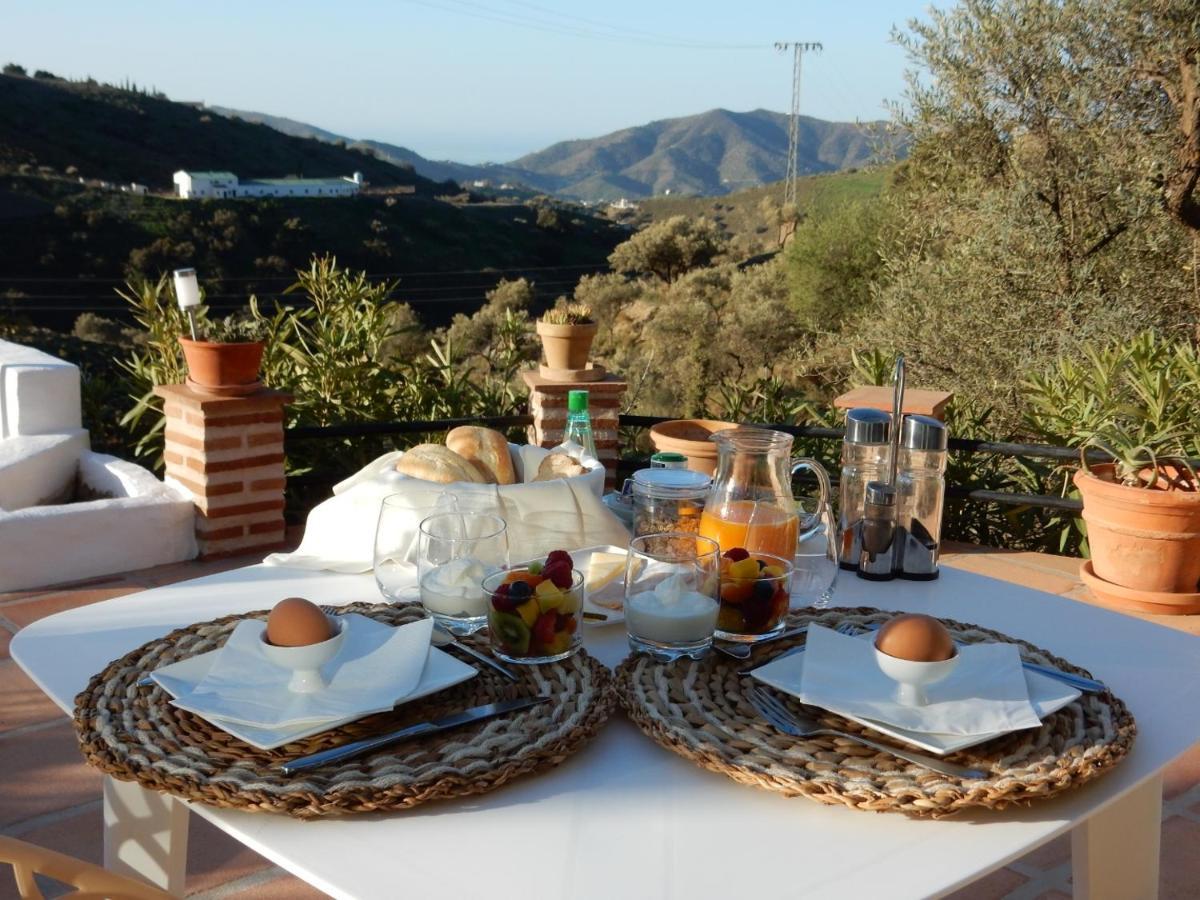 Bed And Breakfast Lagabella Sedella Dış mekan fotoğraf