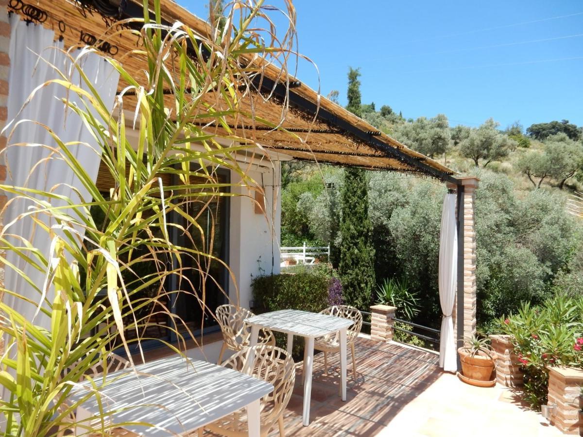 Bed And Breakfast Lagabella Sedella Dış mekan fotoğraf